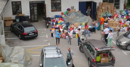 Slovenija prikupila četiri aviona pomoći za izbjeglice!