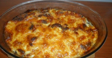 UKUSNO I JEDNOSTAVNO: Zapečena piletina sa šampinjonima