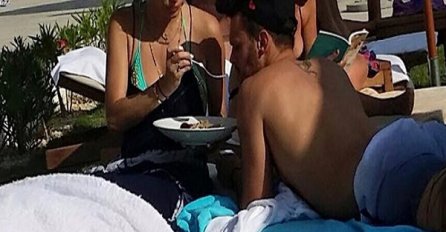 Severina pokazala brižnost na plaži prema svom zaručniku!