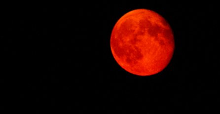 PROROČANSTVO KAŽE DA USKORO SLIJEDI APOKALIPSA: U septembru u istoj noći zasijaće Krvavi mjesec i Supermjesec 