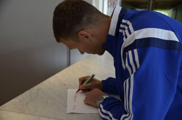 aa-picture-20150901-6185123-web