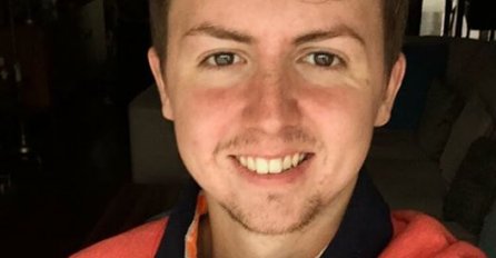 Kad je objavio ovaj selfi, nije mogao ni da sanja koliko će popularan postati. I to sa sjajnim razlogom