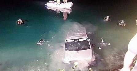 Znate li šta se može desiti prilikom vođenja ljubavi u automobilu?