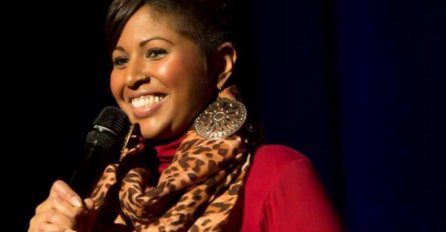 Odlučila se 'istražiti' dugogodišnjeg dečka na internetu i otkrila nešto zastrašujuće!