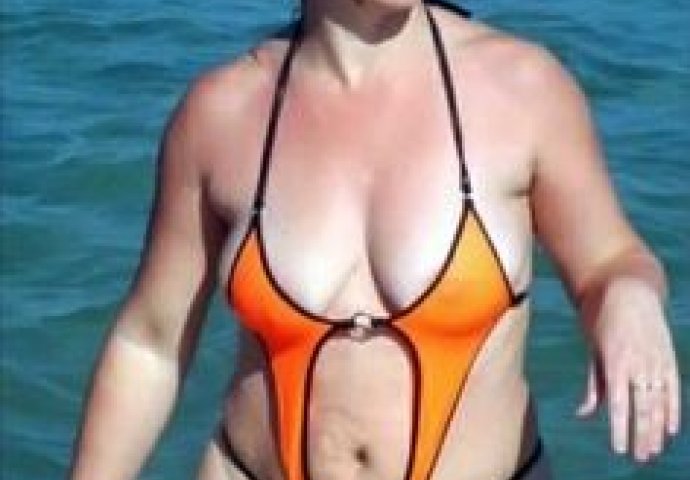 Ovo su najgori kupaći kostimi svih vremena: Morate vidjeti sliku broj 5! 