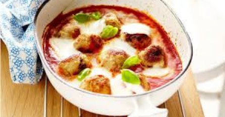 Mesne okruglice s mozzarellom