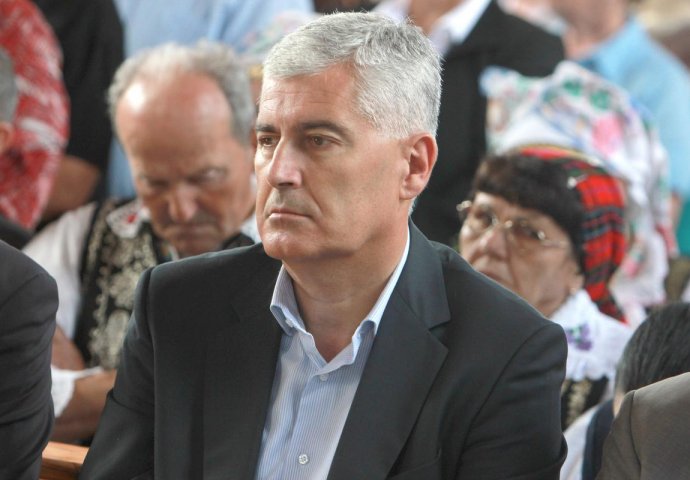 Čović: SDA i SBB trebaju sjesti i razgovarati