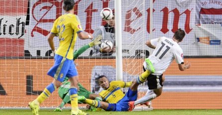 Španci minimalno slavili, Austrijanci "protutnjali" kroz Švedsku