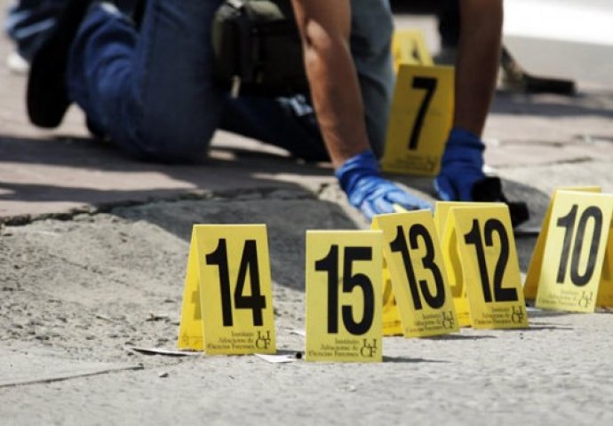 Ubio plastičnog hirurga jer mu se nos i dalje činio glomaznim