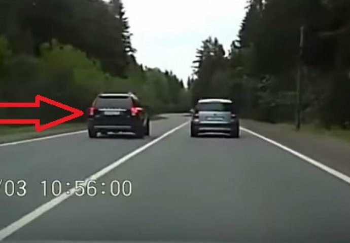 Zbog ovakvih vozača nevini ginu: Pogledajte kakvu je GLUPOST pokušao izvesti