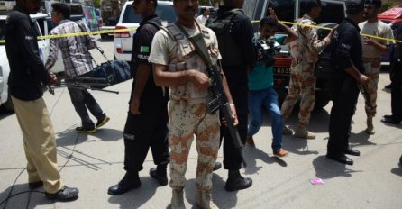 Ubijena dva novinara: Otvorena vatra na kombi u vlasništvu privatnog informativnog kanala 