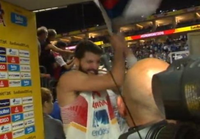 Nakon cijepanja srbijanske zastave, oglasio se i KS Srbije