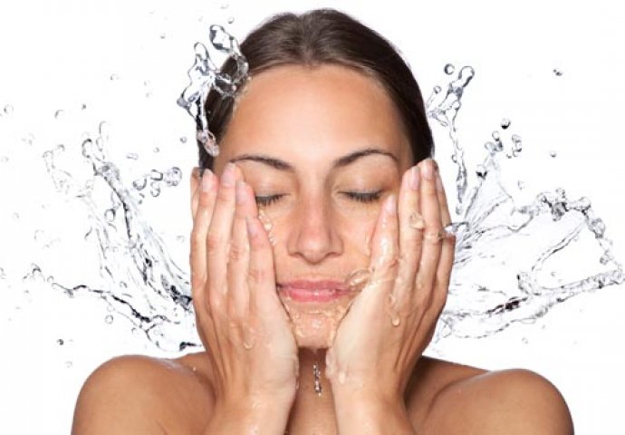 OTKRIVAMO: Zbog ovih navika podočnjaci vam "kvare" lice