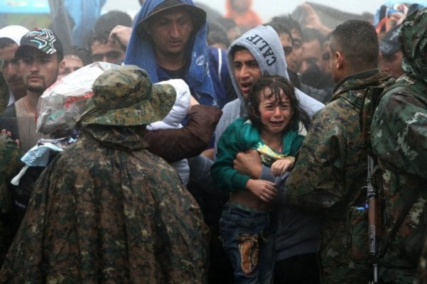 idomeni-migranti-grcka-makedonija-kisa-profimedia-1441881325-737549