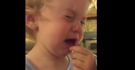 (VIDEO) Preslatko! Djevojčica se rasplakala kad joj je tata rekao da ne može imati dečka do 50-te godine!