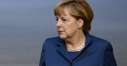 Merkel: Berlin i Zapad da sarađuju s Rusijom i SAD