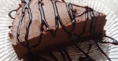 ZA SVE ČOKOLJUPCE: Čokoladna krašotica