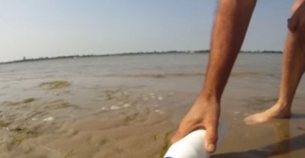 (VIDEO) Stavio je malo soli na plažu, a onda napravio nešto nevjerovatno