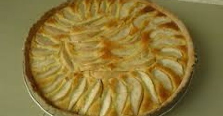 RAJ ZA NEPCE: Pita od krušaka i badema 