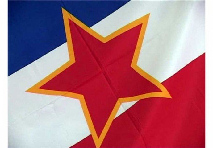 Znate li da se zastave Jugoslavije još vijore na nekim mjestima? Evo i dokaza (FOTO)