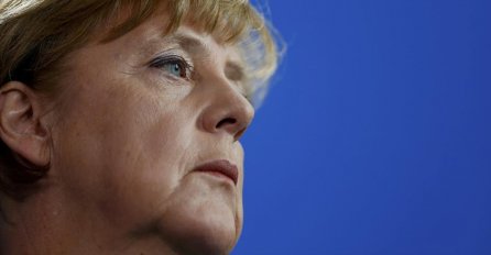 Merkel: Neću se izvinjavati zbog dobrodošlice izbjeglicama