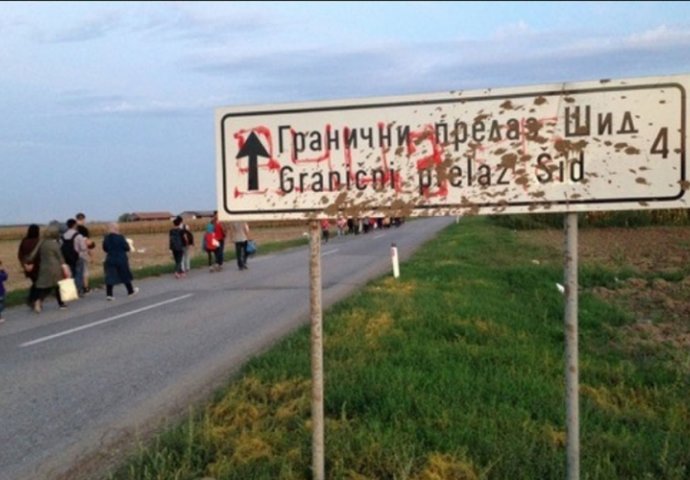 Stižu i autobusi: Prve izbjeglice ušle u Hrvatsku preko kukuruzišta pa uhapšene