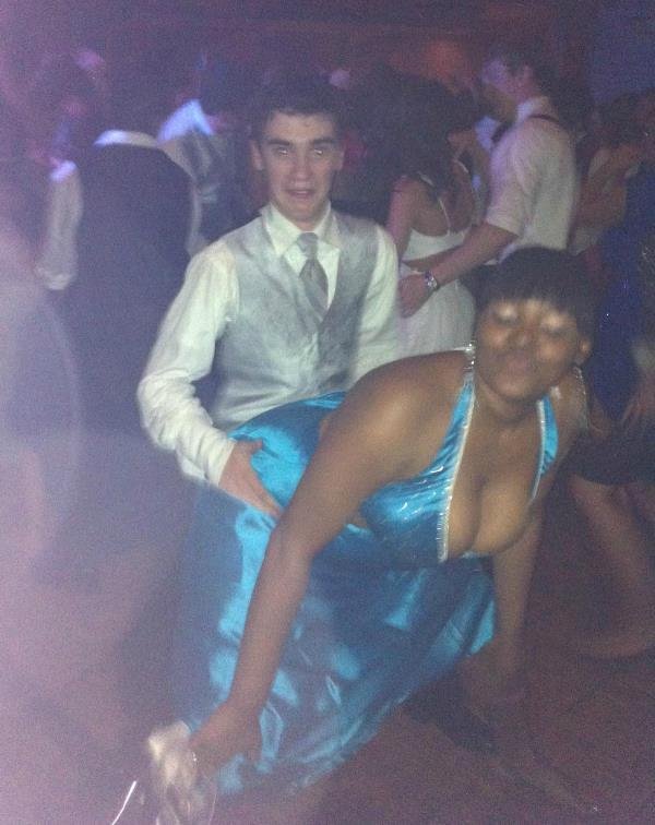 funny-prom-fail-photos