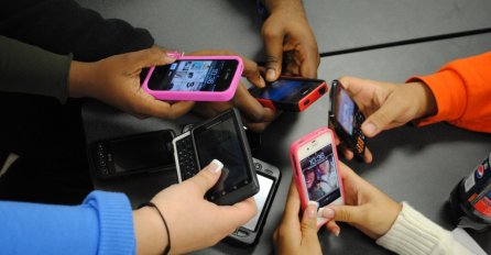 MODERNA OPSJEDNUTOST: Evo koliko smo svi zapravo opsjednuti mobitelima! 