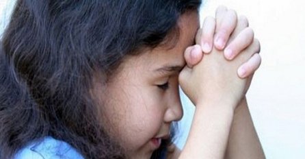 Rugali se djevojčici što je bila bez jednog oka, evo kako ih je naučila pameti!