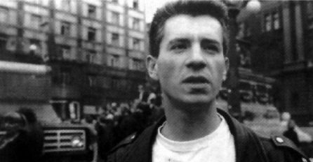 Na danšnji dan 1958. godine: Rođen Milan Mladenović frontman kultne grupe "EKV"