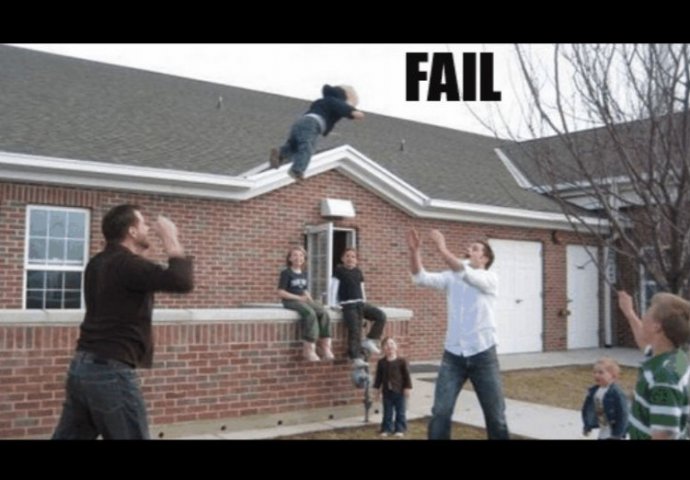 16 URNEBESNIH RAZLOGA: Evo zašto tate ne treba ostavljati same s djecom!