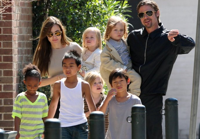 Angelina Jolie i Brad Pitt će usvojiti siroče iz Sirije