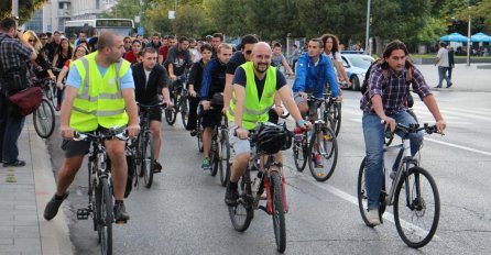 U Banjaluci održana biciklijada "Dva su točka dovoljna"