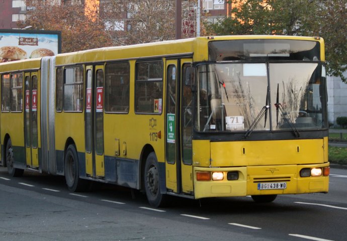 Vozač u autobusu pronašao dvogodišnje dijete