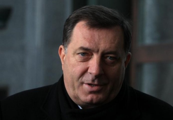 Dodik odgovorio Mićunoviću: Nema govora da je RS propali projekat, pobrkao si lončiće!