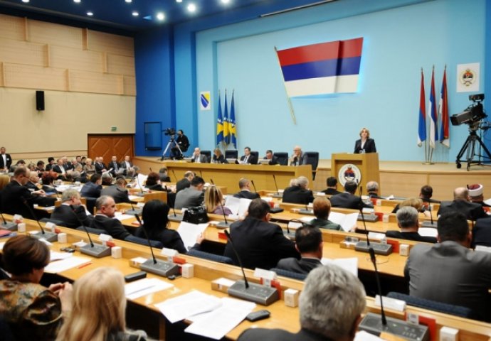 Opozicija u RS-u uporedila Dodika sa Puigdemontom