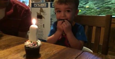 Dječak nije mogao da ugasi rođendansku svijeću, a onda je njegov tata imao genijalnu ideju! 