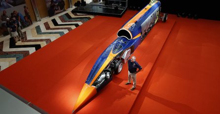 Bloodhound Super-Sonic: Automobil dizajniran da ide brzinom od 1.600 km/h! (FOTO) 