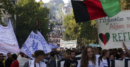 Više od 15.000 ljudi u šetnji podrške izbjeglicama