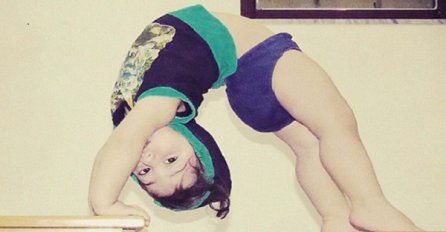 Nije neobično što je ovaj mališan zaludio internet (VIDEO)