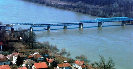 U rijeci Savi pronađena još jedna zaostala avio-bomba!