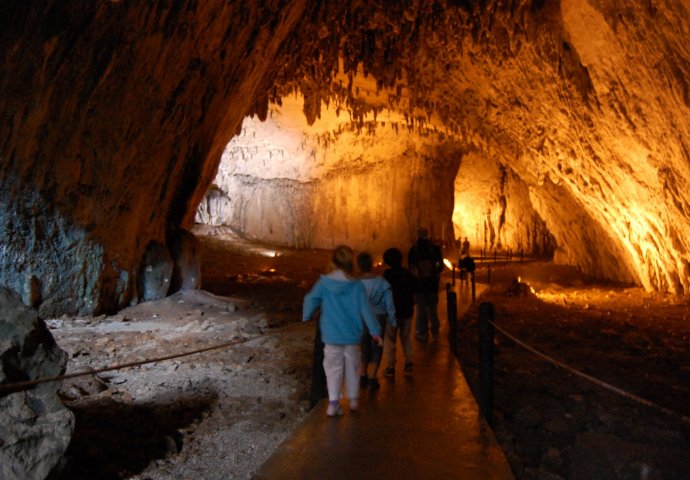 Bijambare Caves, Sarajevo