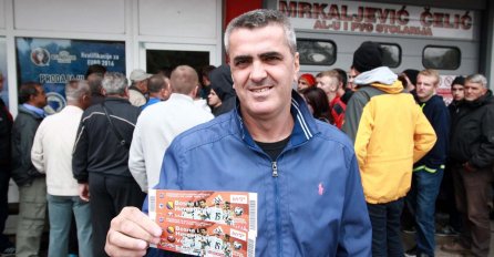 Na kupovinu ulaznice za susret reprezentacija BiH i Walesa čekalo se u redu i od sinoć