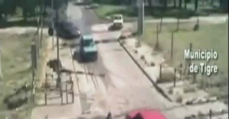 Istinski heroji: Ovi ljudi će vam vratiti vjeru u ljudskost! (VIDEO) 