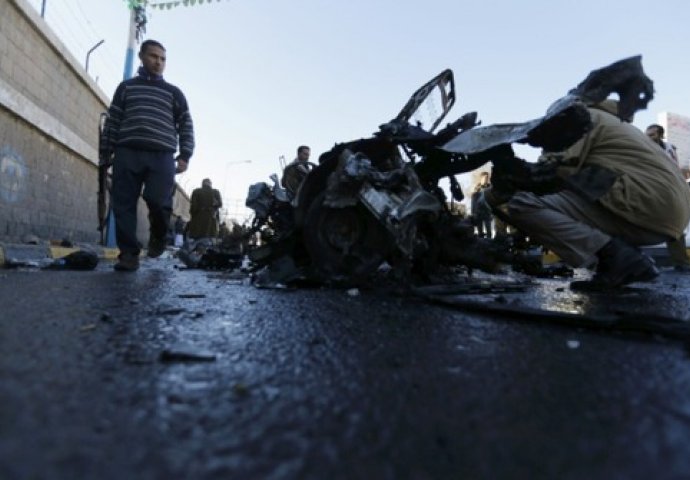 Jemen: Bombaški napad na hotel u Adenu