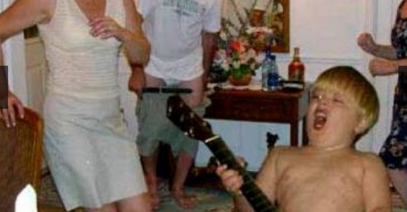 Kad pomislite da ste se izblamirali na fotografiji, pogledajte ove i utješite se (FOTO)