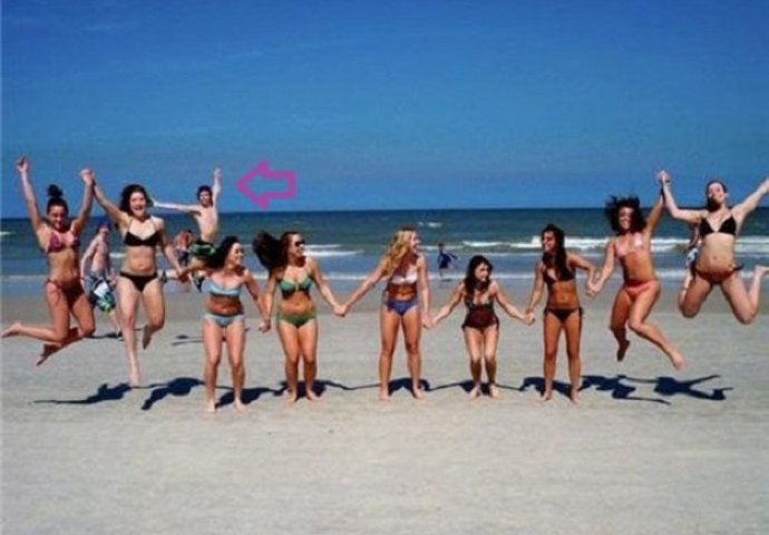 Bili su na korak do savršene fotografije, a onda su im oni upali u kadar!