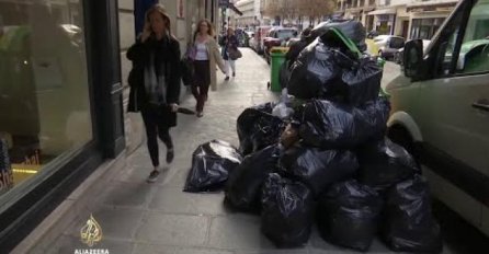 Pariz - Francuska metropola zatrpana smećem (VIDEO)