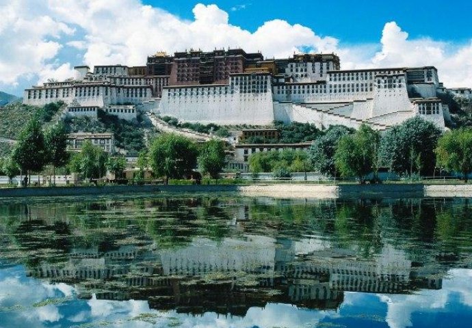 U NJIMA SE KRIJE ČAROLIJA: Ove gradove morate posjetiti