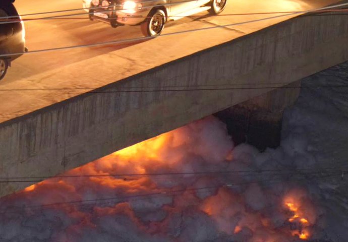 Kupanje u ovom jezeru može vas ubiti u sekundi! (VIDEO) 